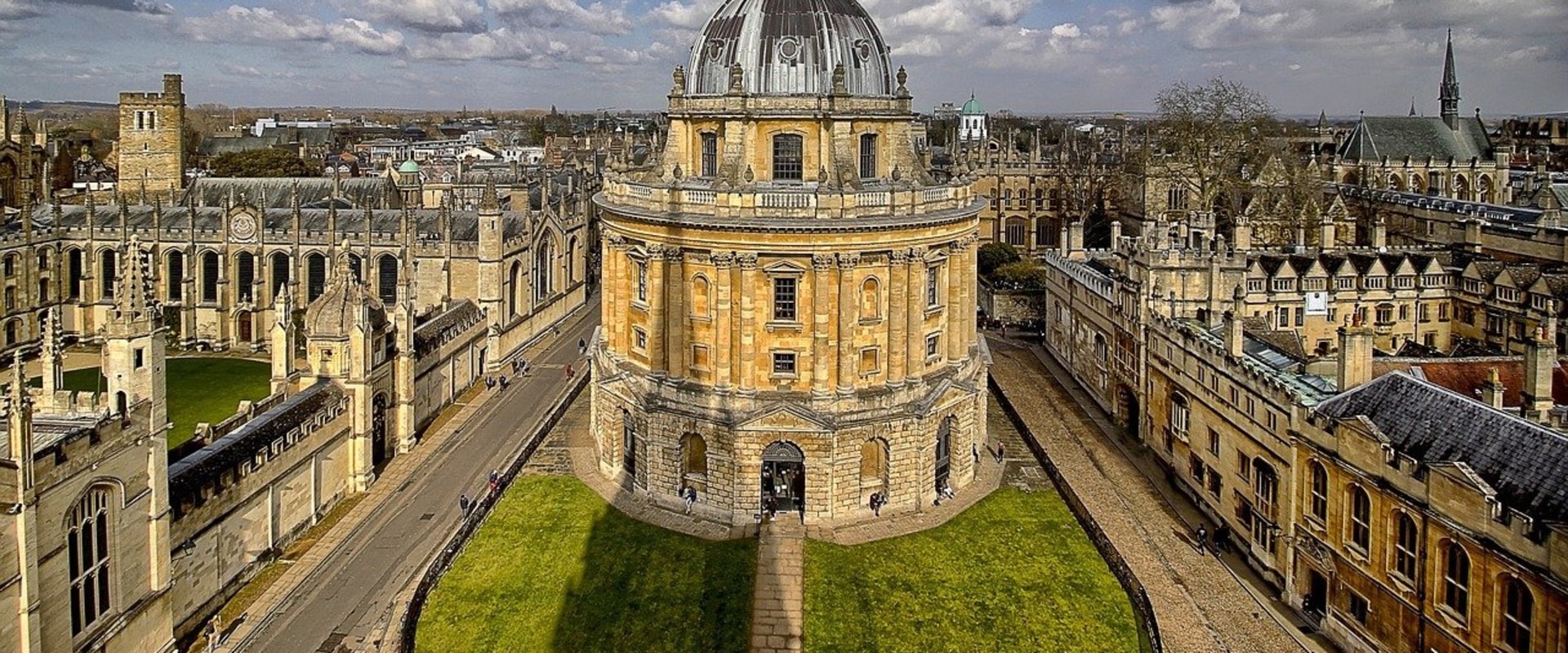 GCSEs Required for Oxbridge Entry